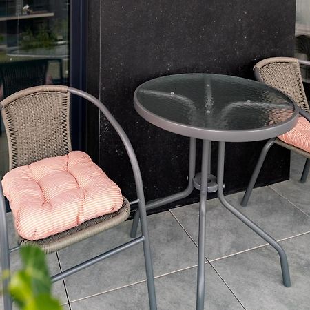 Downtown Apartments ,Next To Spodek-Free Parking 카토비체 외부 사진