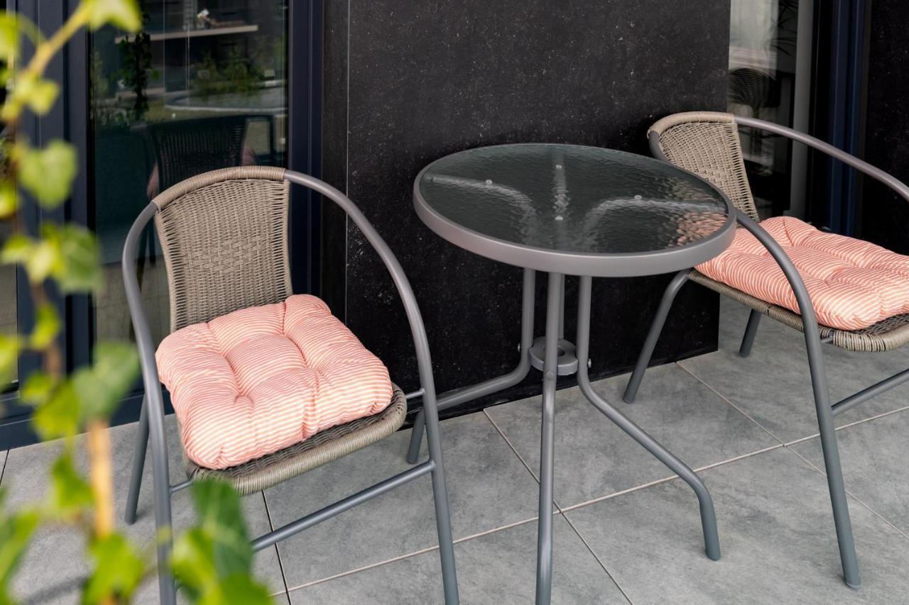 Downtown Apartments ,Next To Spodek-Free Parking 카토비체 외부 사진
