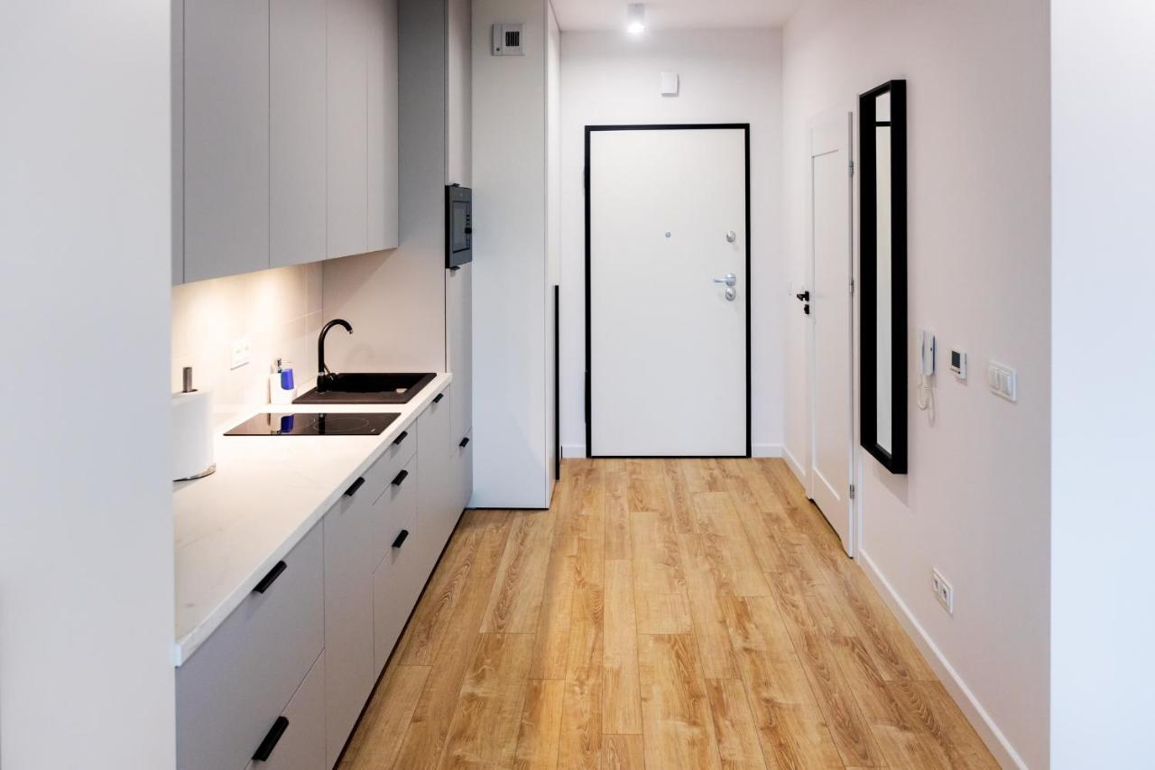 Downtown Apartments ,Next To Spodek-Free Parking 카토비체 외부 사진